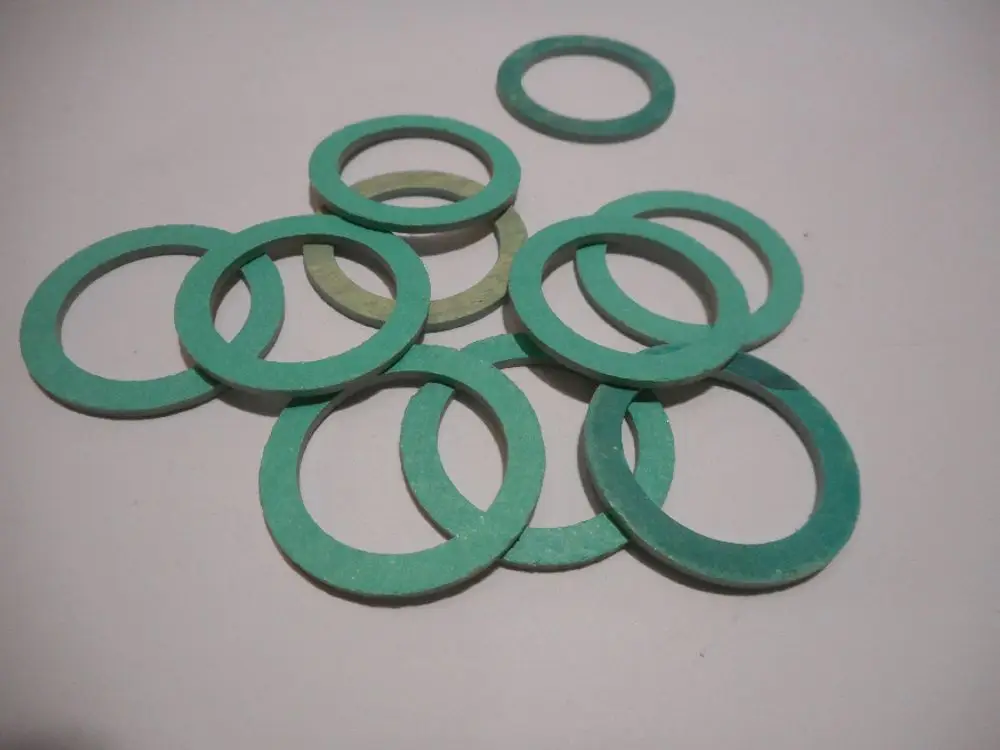 Set mit mehreren dichtenden runden Ringen in Grün. Diese Remeha-Dichtungen sind geeignet für verschiedene Anwendungen in Heizungsanlagen.